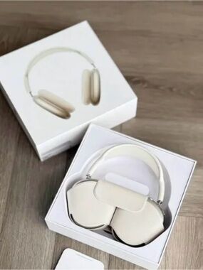 Wireless On-Ear Headphones - Cream